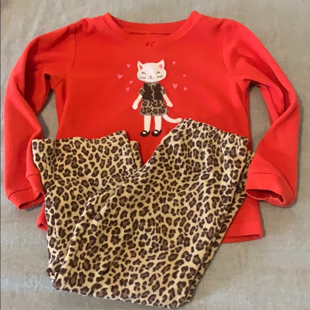 Carter’s 4T Cat Leopard Pjs